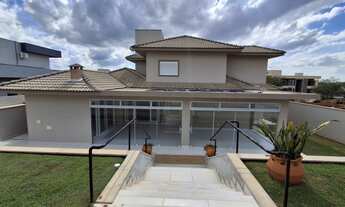 Imagem: 4 dormitórios, 4 suíte, 6 vagas na garagem