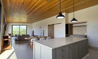 Imagem 5: 4 dormitórios, 4 suíte, 6 banheiro, 4 vagas na garagem