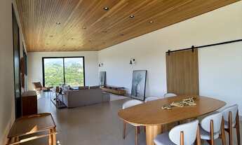 Imagem 2: 4 dormitórios, 4 suíte, 6 banheiro, 4 vagas na garagem