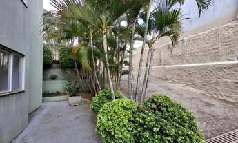 Imagem 2: 2 dormitórios, 1 vaga na garagem, 57M² de Área Construída