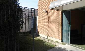 Imagem: 4 dormitórios, 1 suítes, 3 banheiro, 2