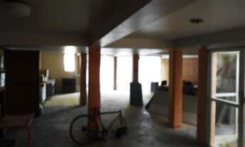 Imagem 5: 4 dormitórios, 1 suítes, 3 banheiro, 2 vagas na garagem, 275M² de Área Construída