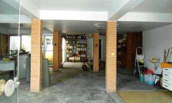 Imagem: 4 dormitórios, 1 suítes, 3 banheiro, 2