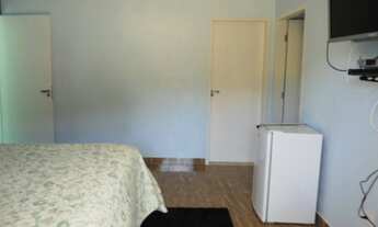 Imagem 2: 3 dormitórios, 2 suíte, 4 banheiro, 3 vagas na garagem, 259M² de Área Construída