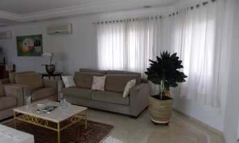 Imagem 2: 4 dormitórios, 4 suíte, 7 banheiro, 6 vagas na garagem, 700M² de Área Construída