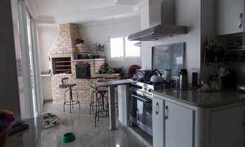 Imagem 3: 4 dormitórios, 4 suíte, 7 banheiro, 6 vagas na garagem, 700M² de Área Construída