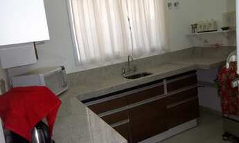 Imagem 5: 3 dormitórios, 3 suíte, 5 banheiro, 2 vagas na garagem