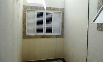 Imagem 4: 3 dormitórios, 1 suítes, 3 banheiro, 2 vagas na garagem, 128M² de Área Construída