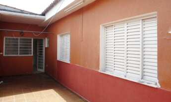 Imagem 2: 3 dormitórios, 1 suítes, 2 banheiro, 1 vaga na garagem, 94M² de Área Construída