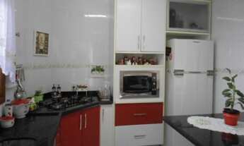 Imagem 4: 3 dormitórios, 1 suítes, 3 banheiro, 2 vagas na garagem, 150M² de Área Construída