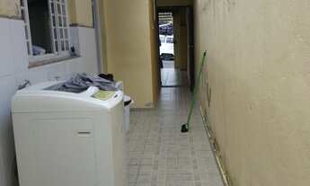 Imagem 6: 3 dormitórios, 1 banheiros, 1 vaga na garagem, 72M² de Área Construída