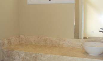 Imagem 4: 3 dormitórios, 1 suítes, 3 banheiro, 2 vagas na garagem, 85M² de Área Construída