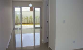 Imagem 4: 3 dormitórios, 3 suíte, 4 banheiro, 2 vagas na garagem, 143M² de Área Construída