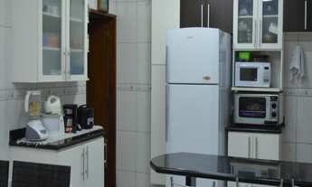 Imagem 3: 3 dormitórios, 1 suítes, 2 banheiro, 2 vagas na garagem, 130M² de Área Construída