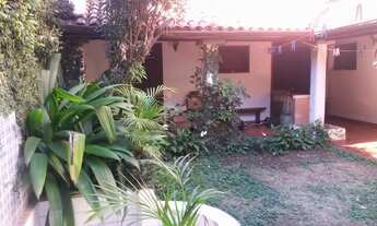 Imagem 5: 3 dormitórios, 1 suítes, 3 banheiro, 400M² de Área Construída