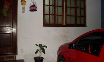 Imagem 2: 2 dormitórios, 1 banheiros, 2 vagas na garagem, 99M² de Área Construída