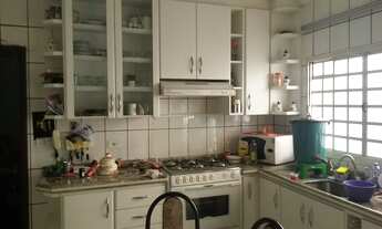 Imagem 7: 2 dormitórios, 2 banheiro, 2 vagas na garagem, 74M² de Área Construída