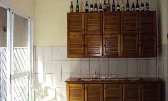 Imagem 3: 5 dormitórios, 1 suítes, 3 banheiro, 4 vagas na garagem, 270M² de Área Construída