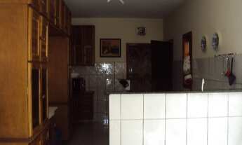 Imagem 4: 5 dormitórios, 1 suítes, 3 banheiro, 4 vagas na garagem, 270M² de Área Construída