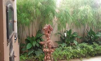 Imagem 4: 3 dormitórios, 1 suítes, 3 banheiro, 4 vagas na garagem, 315M² de Área Construída