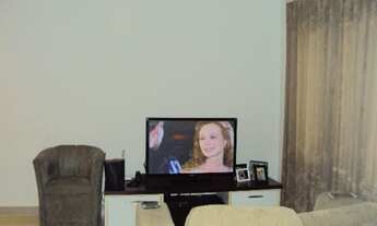 Imagem 2: 3 dormitórios, 1 suítes, 3 banheiro, 2 vagas na garagem, 120M² de Área Construída