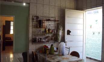 Imagem 6: 2 dormitórios, 1 banheiros, 2 vagas na garagem, 90M² de Área Construída