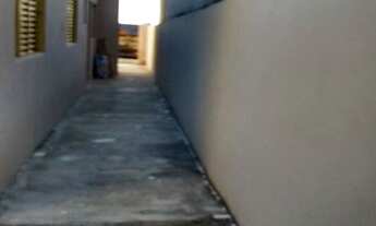 Imagem 6: 2 dormitórios, 1 banheiros, 2 vagas na garagem