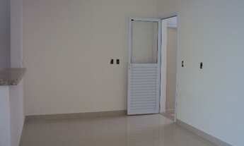 Imagem 3: 3 dormitórios, 1 suítes, 3 banheiro, 2 vagas na garagem, 138M² de Área Construída