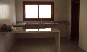 Imagem 4: 3 dormitórios, 3 suíte, 5 banheiro, 4 vagas na garagem