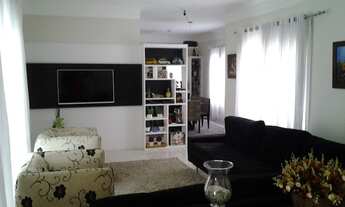 Imagem 3: 4 dormitórios, 4 suíte, 6 banheiro, 4 vagas na garagem, 525M² de Área Construída