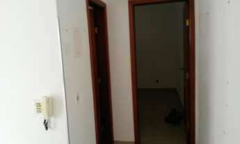 Imagem 2: 2 dormitórios, 2 suíte, 4 banheiro, 4 vagas na garagem, 300M² de Área Construída