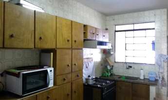 Imagem 7: 3 dormitórios, 1 banheiros, 2 vagas na garagem, 130M² de Área Construída