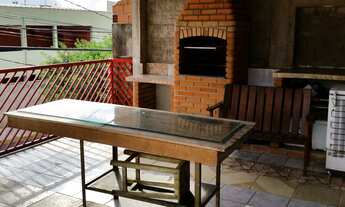 Imagem 7: 3 dormitórios, 1 suítes, 4 banheiro, 2 vagas na garagem, 220M² de Área Construída