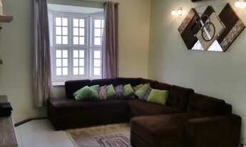 Imagem: 3 dormitórios, 3 suíte, 5 banheiro, 4