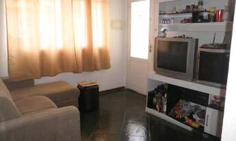 Imagem: 2 dormitórios, 1 suítes, 2 banheiro, 2