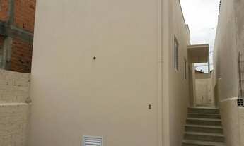 Imagem 6: 2 dormitórios, 1 banheiros, 2 vagas na garagem, 61M² de Área Construída