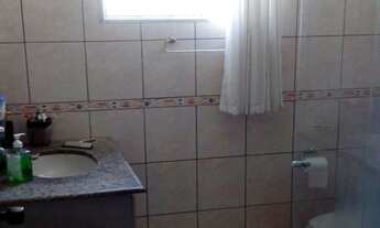 Imagem 4: 3 dormitórios, 3 banheiro, 2 vagas na garagem, 144M² de Área Construída