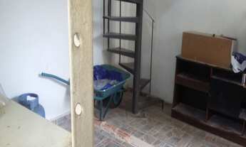 Imagem 2: 2 dormitórios, 2 banheiro, 3 vagas na garagem, 150M² de Área Construída