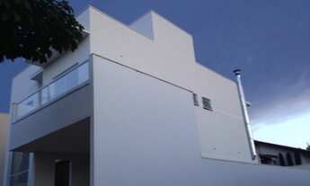 Imagem 5: 3 dormitórios, 3 suíte, 5 banheiro, 4 vagas na garagem, 214M² de Área Construída