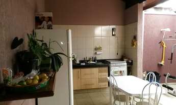 Imagem 7: 4 dormitórios, 2 suíte, 5 banheiro, 4 vagas na garagem, 214M² de Área Construída