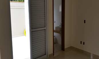 Imagem 6: 3 dormitórios, 1 suítes, 3 banheiro, 2 vagas na garagem, 145M² de Área Construída