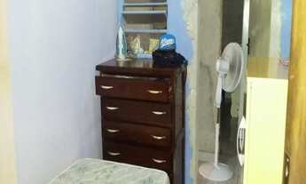 Imagem: 4 dormitórios, 2 banheiro, 1 vaga na garagem