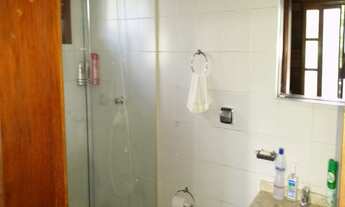 Imagem 3: 4 dormitórios, 1 suítes, 3 banheiro, 2 vagas na garagem, 175M² de Área Construída