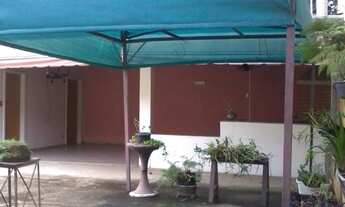 Imagem 6: 3 dormitórios, 3 banheiro, 4 vagas na garagem, 293M² de Área Construída