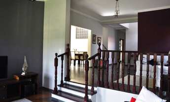 Imagem 1: 4 dormitórios, 2 suíte, 5 banheiro, 2 vagas na garagem, 321M² de Área Construída