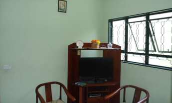 Imagem 4: 3 dormitórios, 1 suítes, 2 banheiro, 2 vagas na garagem, 200M² de Área Construída