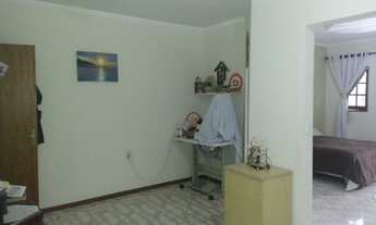 Imagem 4: 3 dormitórios, 1 suítes, 3 banheiro, 2 vagas na garagem, 200M² de Área Construída