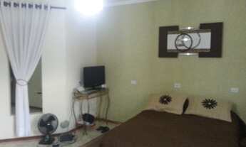 Imagem 2: 3 dormitórios, 1 suítes, 3 banheiro, 2 vagas na garagem, 200M² de Área Construída