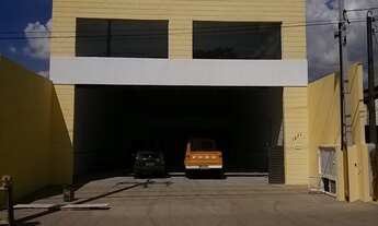 Imagem 5: 2 banheiro, 210M² de Área Construída