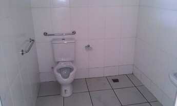 Imagem 7: 2 banheiro, 210M² de Área Construída